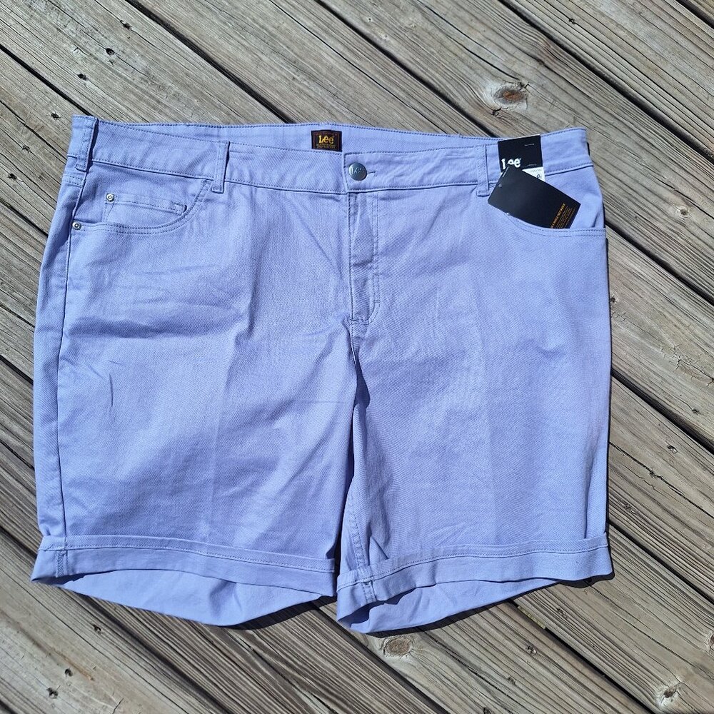 Lee Bermuda Shorts Lilac Purple Sz 26W